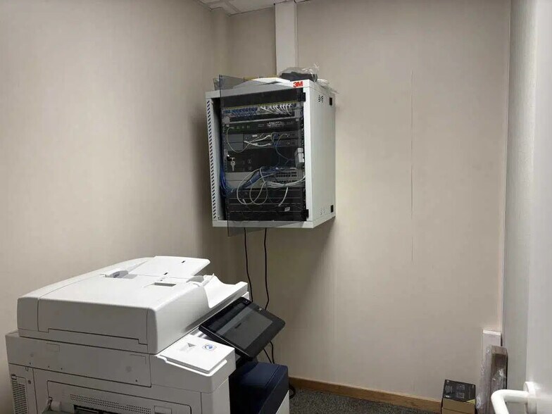 Bureau dans Mérignac à vendre - Photo de l’immeuble – Image 3 sur 7