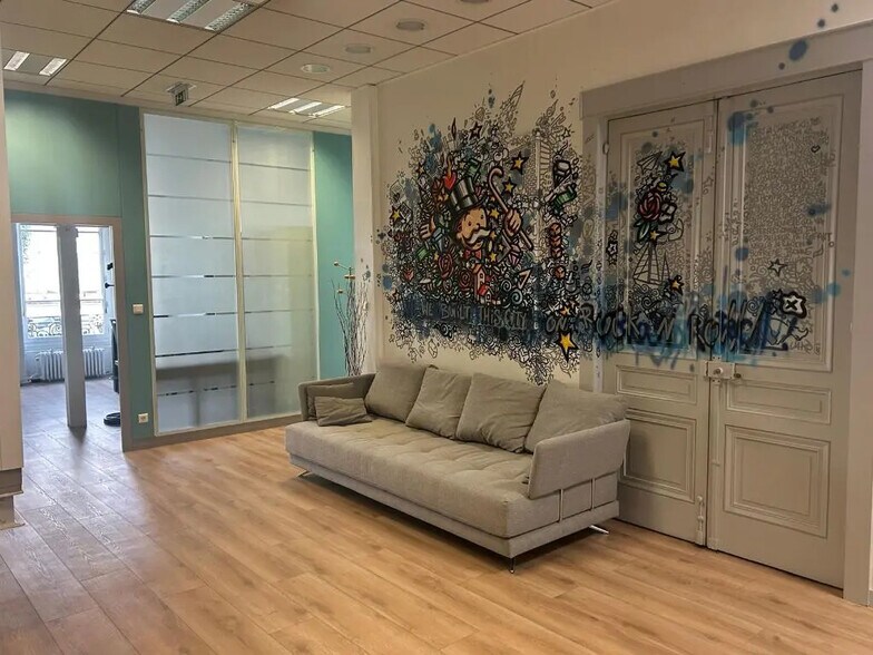 Bureau dans Lyon à vendre - Photo intérieure – Image 1 sur 8