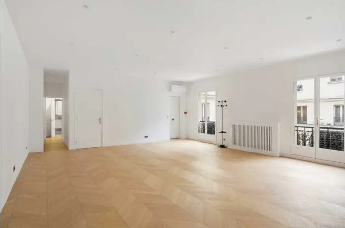 Bureau dans Paris à louer - Photo de l’immeuble – Image 1 sur 5