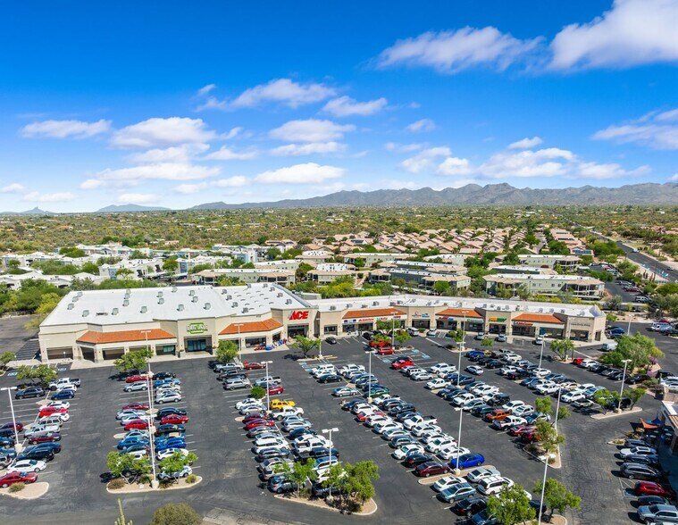 9705-9725 N Thornydale Rd, Tucson, AZ à louer - Photo de l’immeuble – Image 1 sur 9