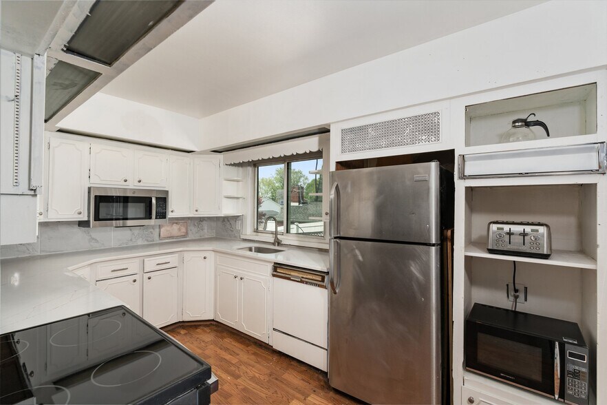 7818 Main St, Fogelsville, PA à vendre - Photo de l’immeuble – Image 2 sur 12