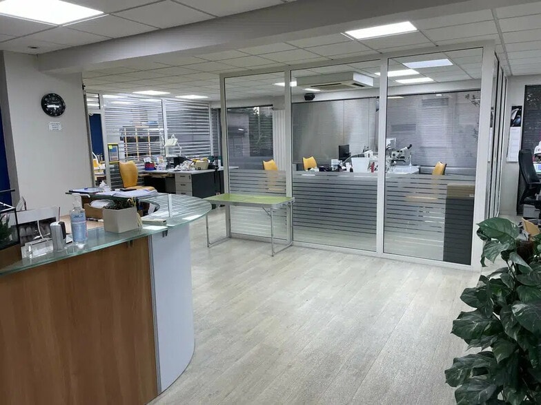 Bureau dans Brest à vendre - Photo de l’immeuble – Image 2 sur 4