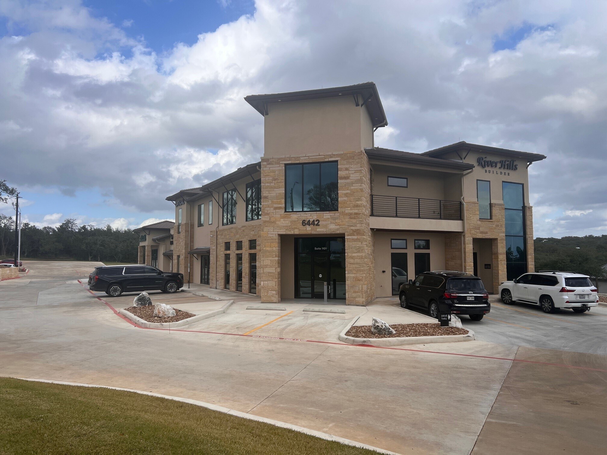 6442 FM 306, New Braunfels, TX à louer Photo principale– Image 1 sur 10