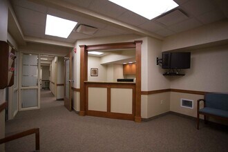 399 Farmington Ave, Farmington, CT à louer Photo intérieure– Image 2 sur 7