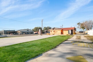 Plus de détails pour 1710 Second St, Pleasanton, TX - Local commercial à vendre