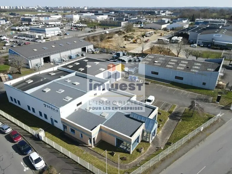 Local d’activités dans Saint-Jacques-de-la-Lande à louer - Aérien – Image 2 sur 4