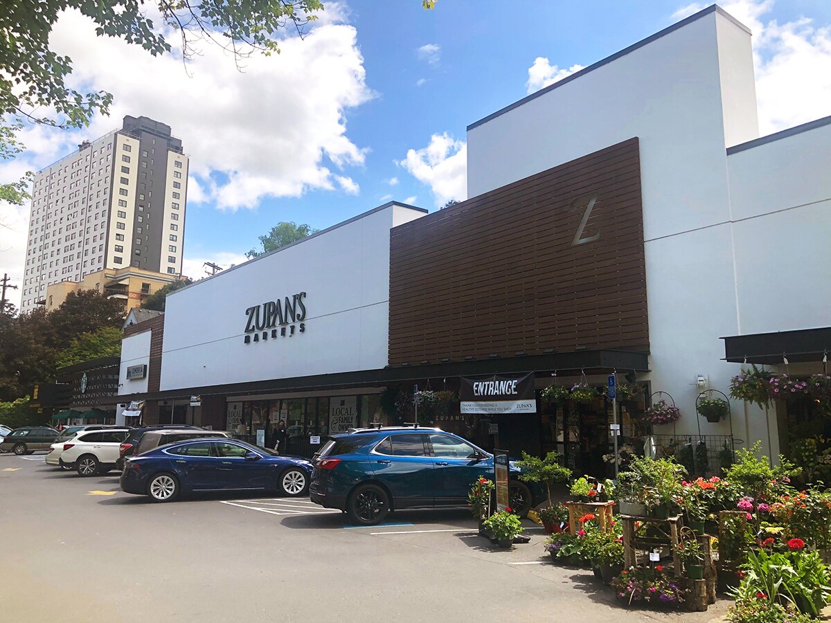 1-27 NW 23rd Ave, Portland, OR à louer Photo principale– Image 1 sur 11