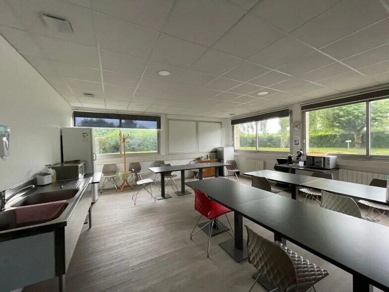 Industriel/Logistique dans Buc à louer - Photo intérieure – Image 3 sur 5