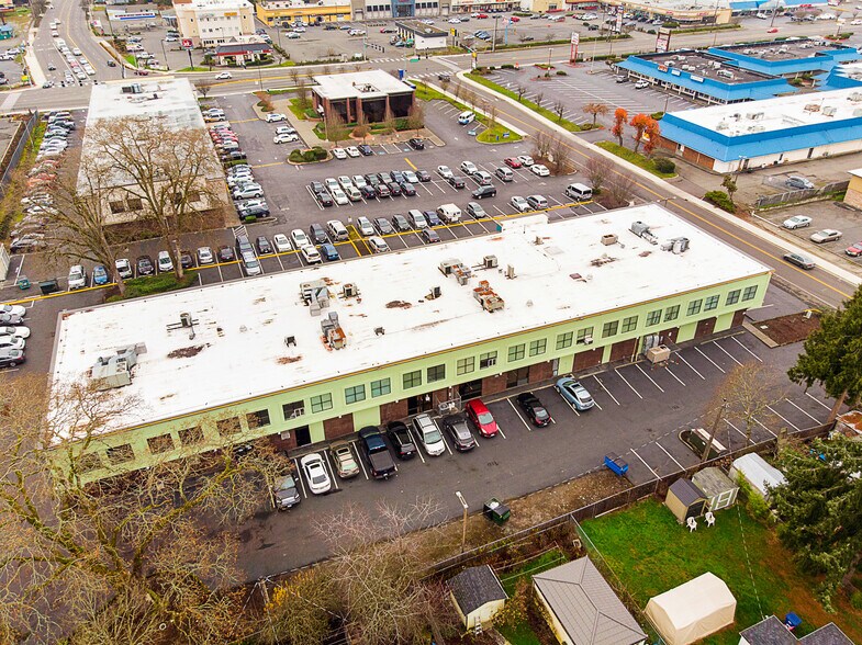 8811 S Tacoma Way, Tacoma, WA à louer - Aérien – Image 3 sur 21