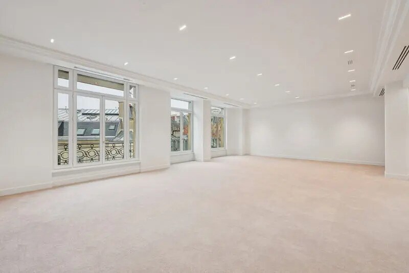 52 Rue De La Bienfaisance, Paris à louer - Photo de l’immeuble – Image 3 sur 23