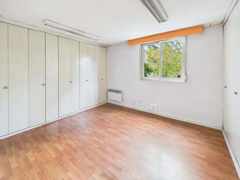 Bureau dans Lyon à vendre - Photo de l’immeuble – Image 2 sur 8