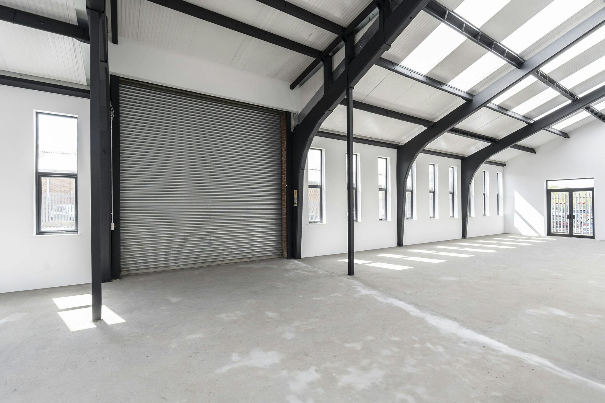 5 Elstree Way, Borehamwood à louer Photo intérieure– Image 1 sur 3