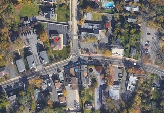 581 Middle Rd, Bayport, NY à louer Photo intérieure– Image 2 sur 4