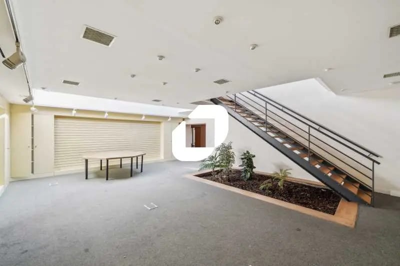 Bureau dans Chilly-Mazarin à louer - Photo de l’immeuble – Image 3 sur 16