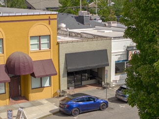 Plus de détails pour 503 E 1st St, Newberg, OR - Local commercial à vendre