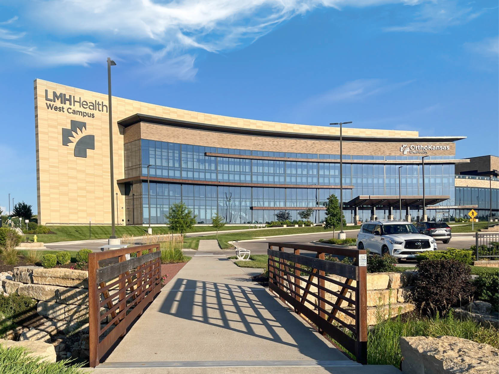 6265 Rock Chalk Dr, Lawrence, KS à louer Photo de l’immeuble– Image 1 sur 7