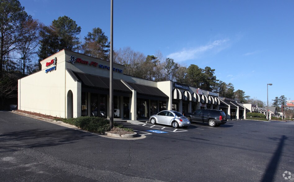 4524 Forsyth Rd, Macon-Bibb, GA à louer - Photo de l’immeuble – Image 1 sur 5