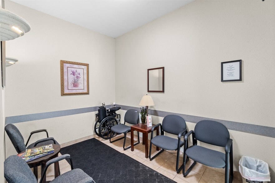 113-117 Schuyler St, Fulton, NY à louer - Photo de l’immeuble – Image 2 sur 8