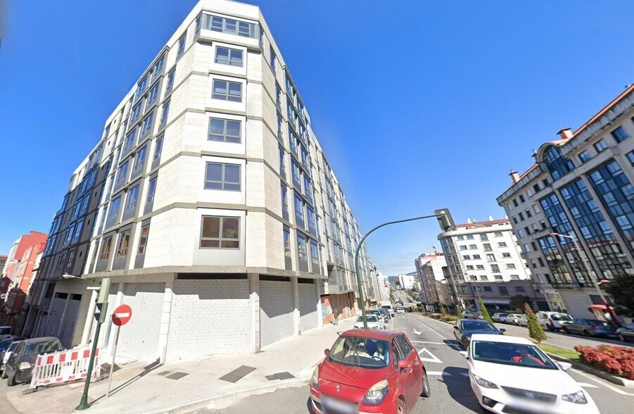 Rúa Aragón, 213-215, Vigo, Pontevedra à vendre - Photo de l’immeuble – Image 2 sur 8