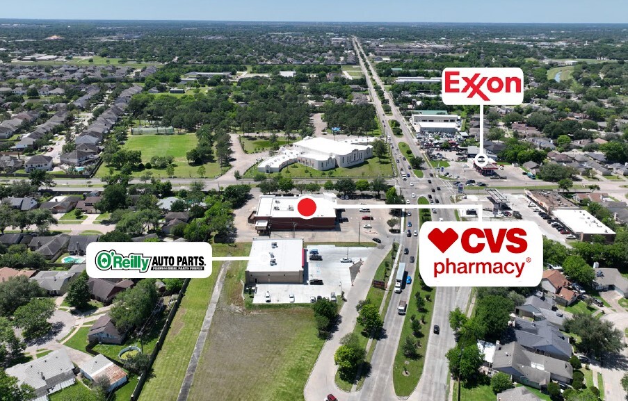 12381 W Bellfort St, Meadows Place, TX à vendre - Photo de l’immeuble – Image 2 sur 5