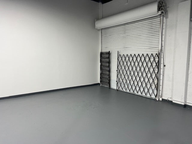 255-275 NE 59th St, Miami, FL à louer Photo intérieure– Image 1 sur 7