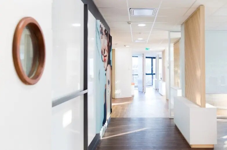 40 Rue Fanfan La Tulipe, Boulogne-Billancourt à louer - Photo de l’immeuble – Image 2 sur 13