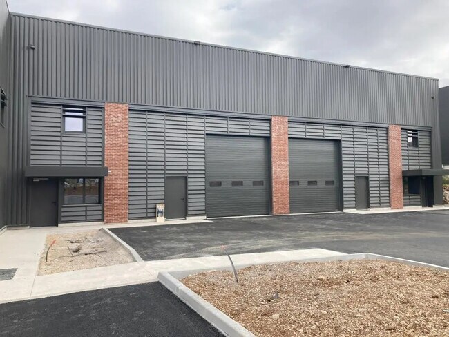 Plus de détails pour Industriel/Logistique à vendre