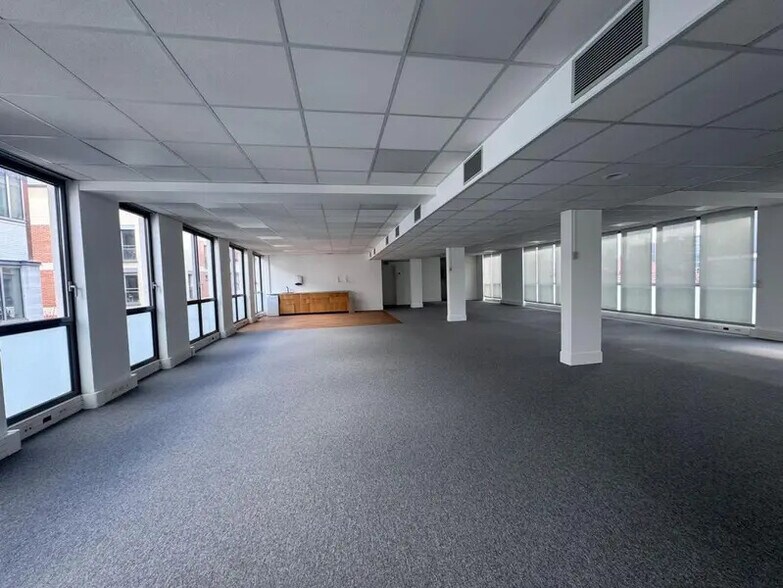 Bureau dans Montreuil à louer - Photo intérieure – Image 2 sur 15