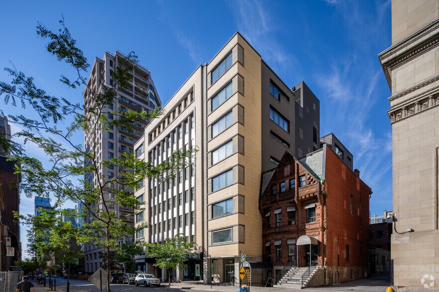 2100-2110 Rue Drummond, Montréal, QC à louer - Photo de l’immeuble – Image 2 sur 3