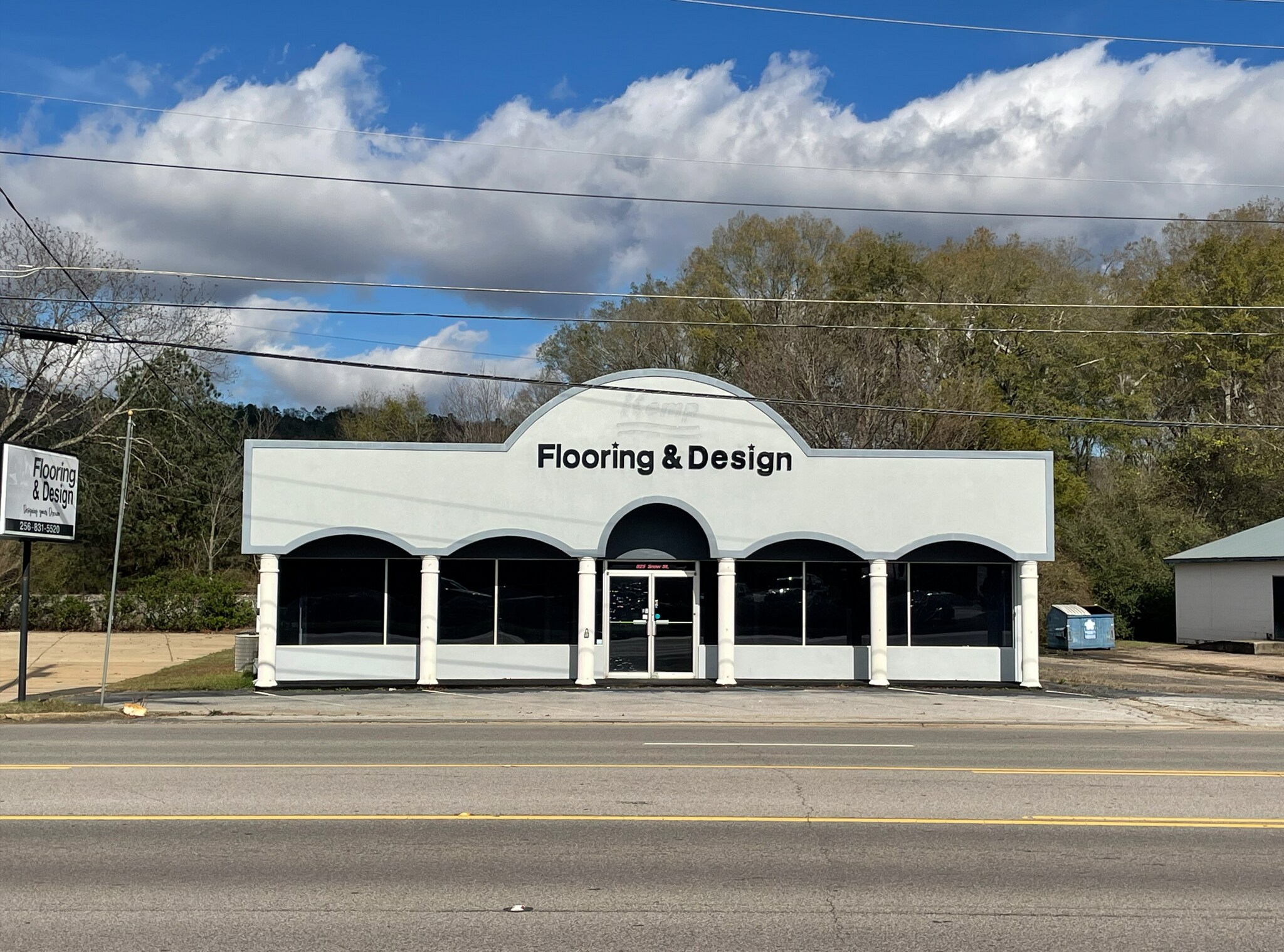 825 Snow St, Anniston, AL à louer Photo principale– Image 1 sur 2