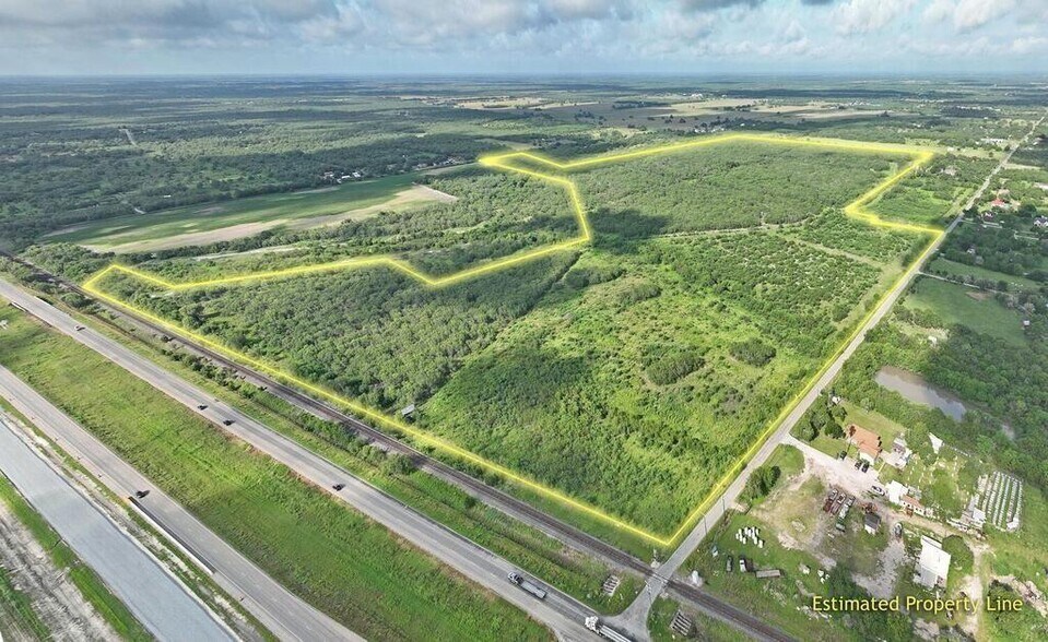 CR 2170, Ricardo, TX à vendre - Photo de l’immeuble – Image 1 sur 6