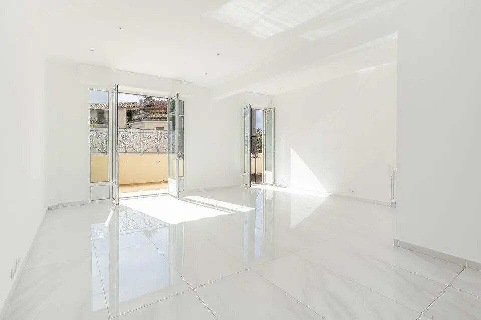 Bureau dans Nice à louer Photo intérieure– Image 1 sur 6