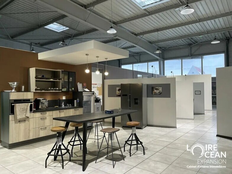 Local commercial dans Châteaubriant à louer - Photo intérieure – Image 1 sur 8