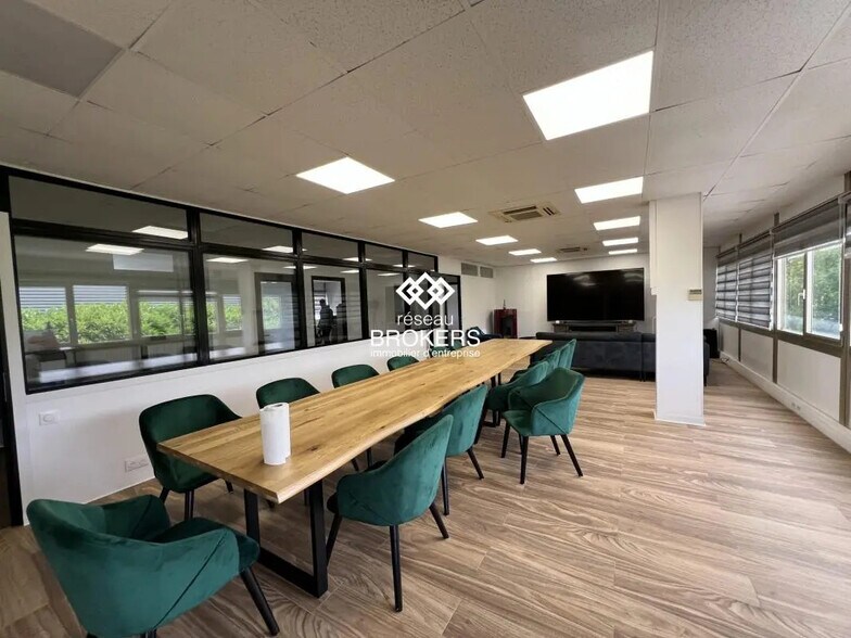 Bureau dans Les Ulis à vendre - Photo intérieure – Image 3 sur 23
