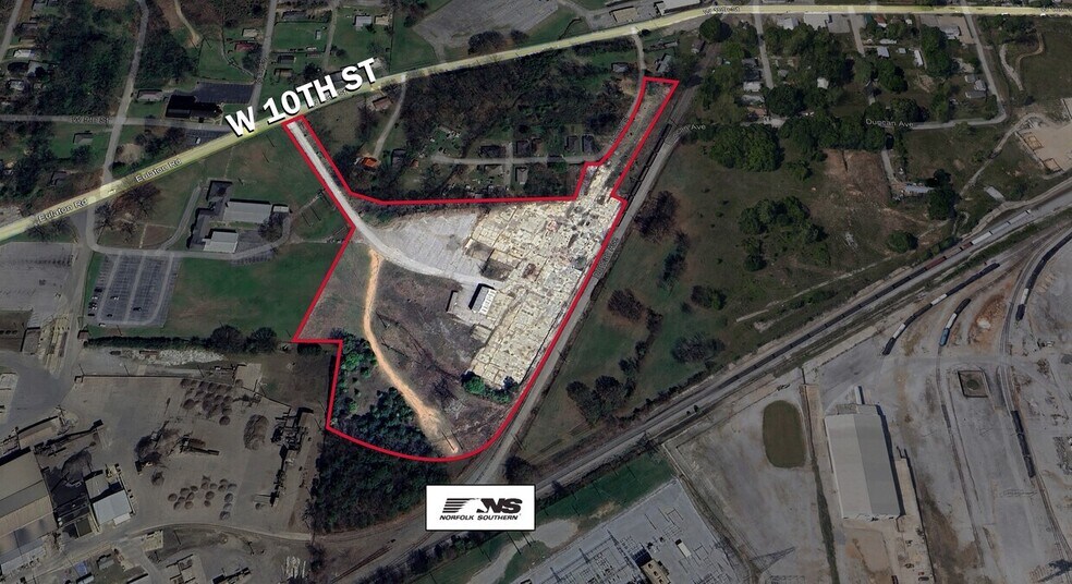 2412 Eulaton Rd, Anniston, AL à louer - Photo principale – Image 1 sur 2