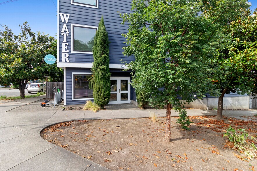 103 S Meade St, Portland, OR à vendre - Photo de l’immeuble – Image 3 sur 12