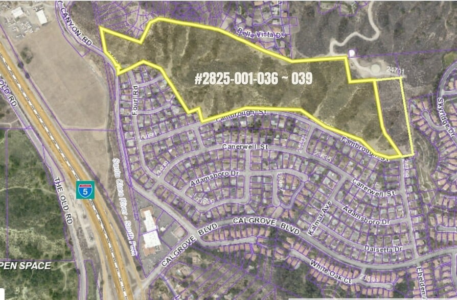 Highway 5, Santa Clarita, CA à vendre - Aérien – Image 1 sur 7
