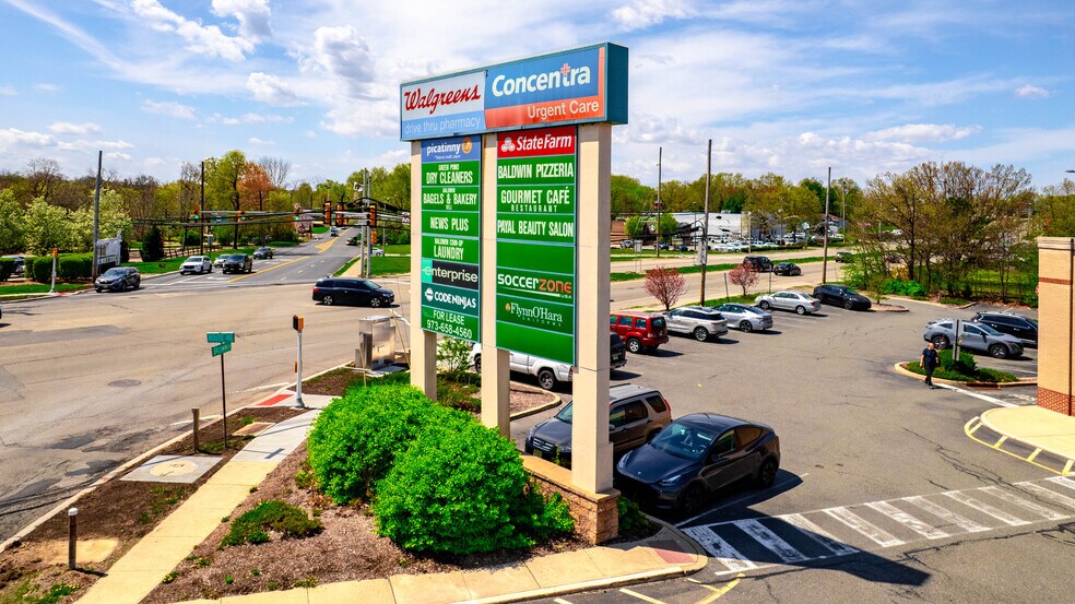 190 Baldwin Rd, Parsippany, NJ à vendre - Photo de l’immeuble – Image 2 sur 17