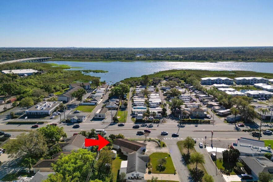 10701 Village Green Ave, Seminole, FL à vendre - Aérien – Image 3 sur 13