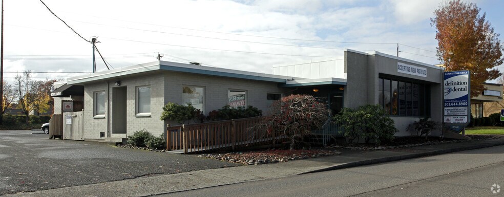 12850 SW Canyon Rd, Beaverton, OR à louer - Photo principale – Image 3 sur 39