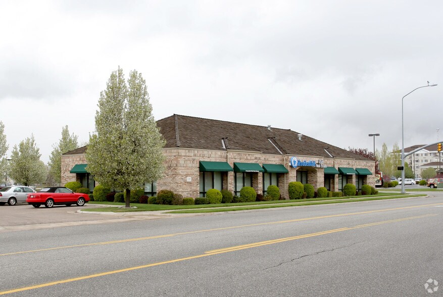 1597 Woodland Park Dr, Layton, UT à louer - Photo de l’immeuble – Image 2 sur 6