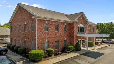 2961 Crouse Ln, Burlington, NC à louer Photo de l’immeuble– Image 1 sur 7