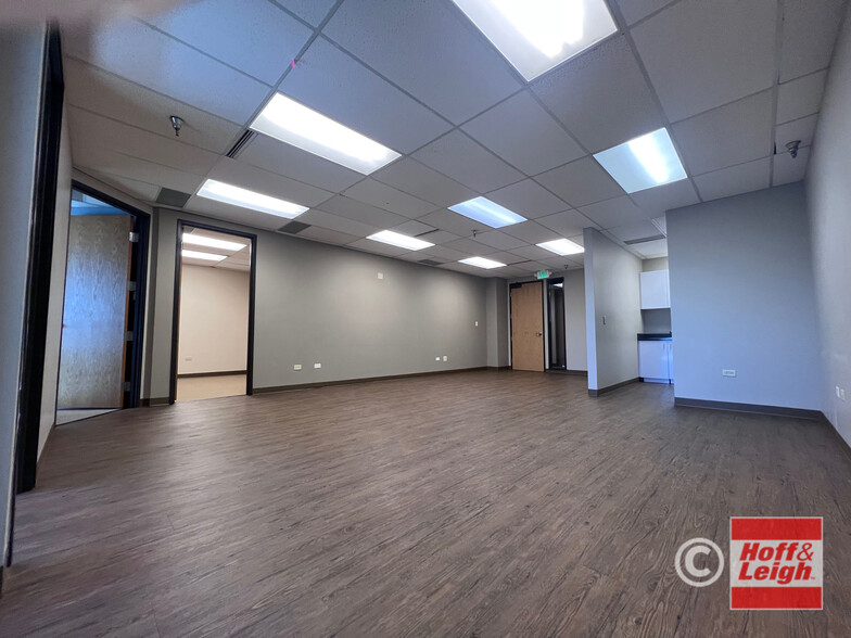 6901 S Pierce St, Littleton, CO à louer - Photo de l’immeuble – Image 2 sur 27