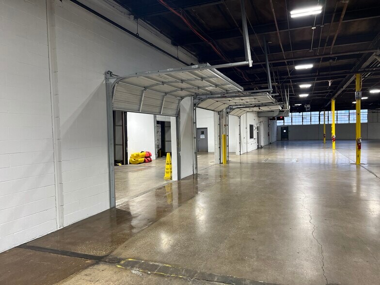 5200-5230 W Roosevelt Rd, Chicago, IL à louer - Photo de l’immeuble – Image 3 sur 14