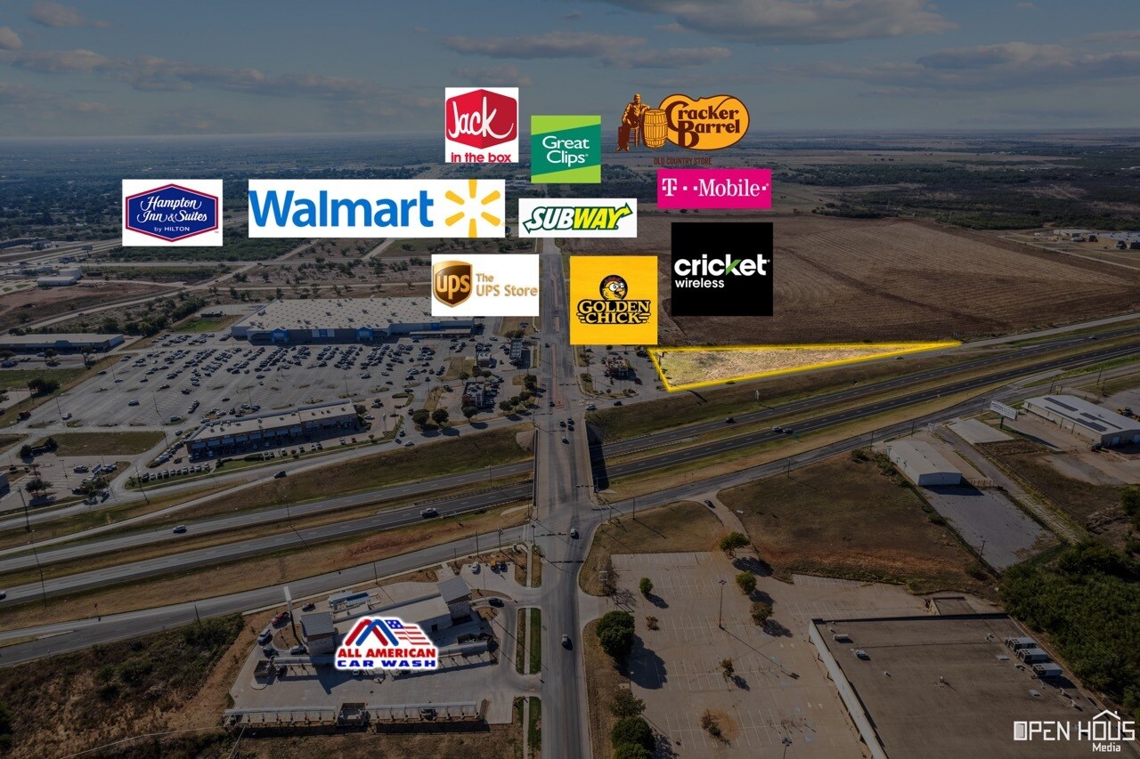 2912 Central Fwy, Wichita Falls, TX à vendre Photo principale– Image 1 sur 13