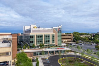 9711 Medical Center Dr, Rockville, MD à louer Photo de l’immeuble– Image 2 sur 2