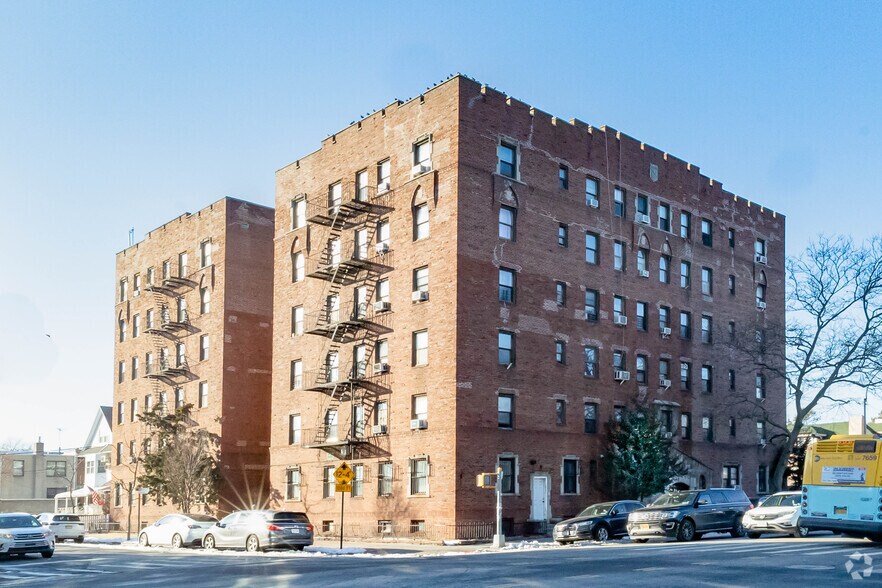 2630 Ocean Ave, Brooklyn, NY à louer - Photo de l’immeuble – Image 1 sur 1