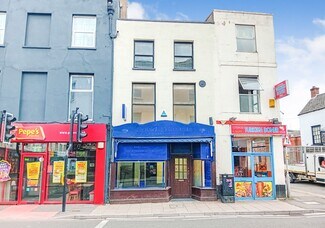 Plus de détails pour 61 High St, Cheltenham - Local commercial à louer
