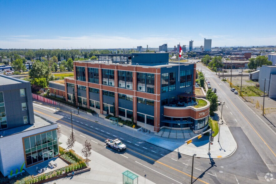 1601 9th Ave SE, Calgary, AB à louer - Photo de l’immeuble – Image 2 sur 19