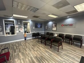 1801 N Belcher Rd, Clearwater, FL à louer Photo intérieure– Image 1 sur 10